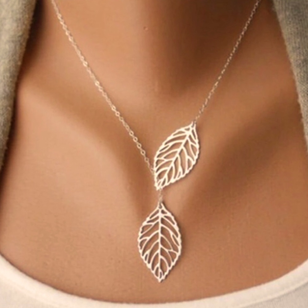 Gold plated Double leaf Necklace NWT
